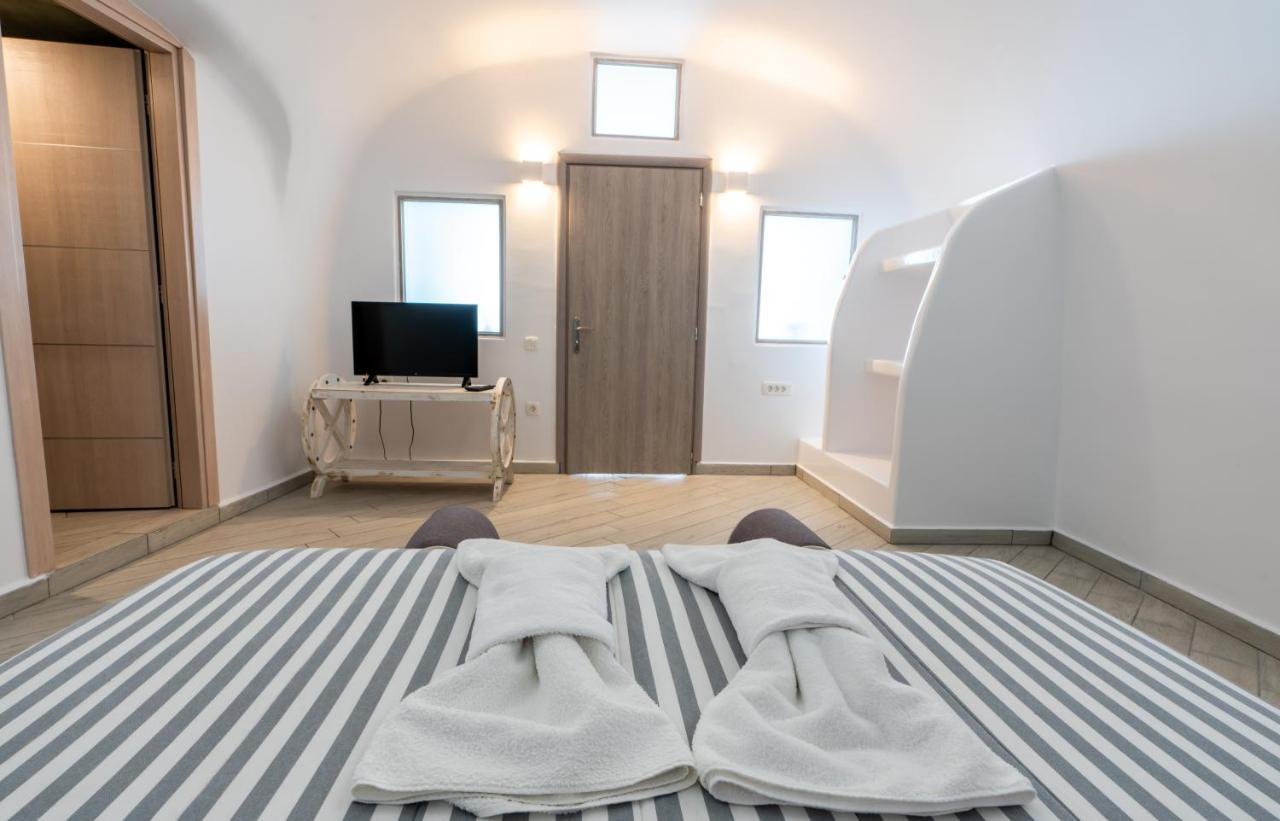Ferienhaus Cally Cave House Fira (Santorini)